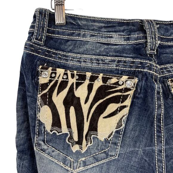Miss Me Cow hide Crystal Studded Blue Denim JW5915S Boot Cut Stretch Jeans 29 - Picture 9 of 16